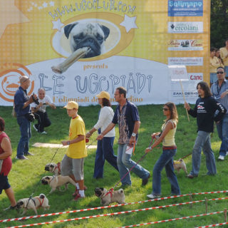 Ugopiadi 2005 - Le olimpiadi del cane carlino 005